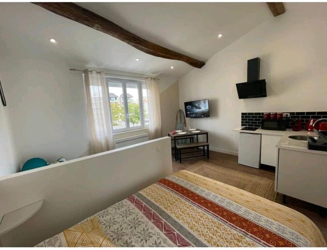 Appartamento The California Dream - Hyper-Centre - 2Mn Gare Sncf - Wifi Netflix Gratuit Niort Esterno foto
